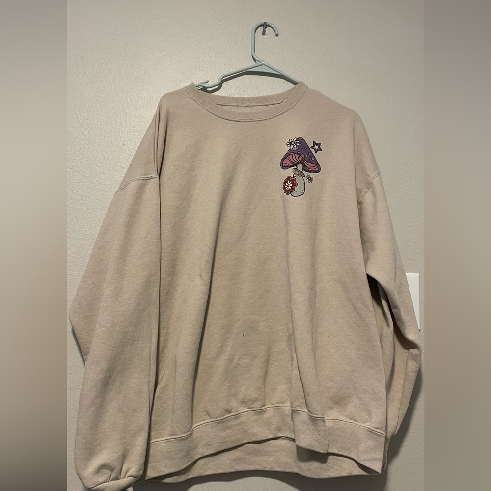 Mushroom crewneck XL